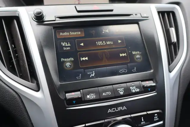 2017 Acura TLX - Photo 26