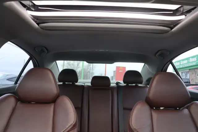 2017 Acura TLX - Photo 29