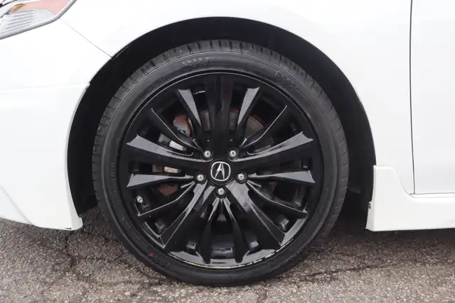 2017 Acura TLX - Photo 30