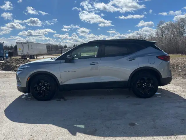 2025 Chevrolet Blazer - Photo 3