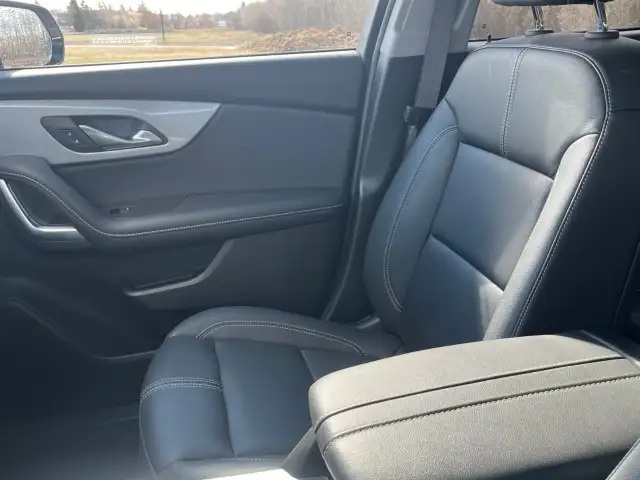 2025 Chevrolet Blazer - Photo 18