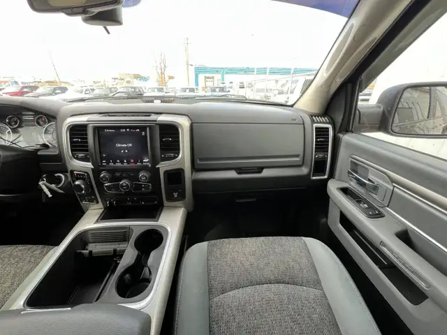2019 Ram 1500 Classic SLT Crew Cab 5.7L V8 - Photo 16