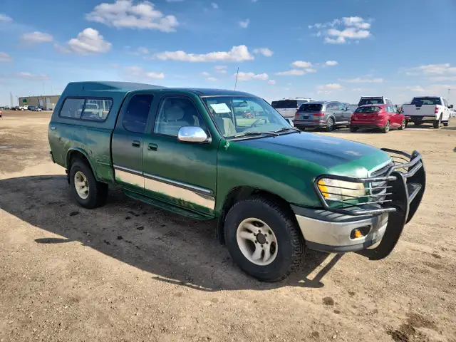 2000 Toyota Tundra - Photo 2