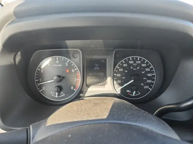 2017 Nissan Titan - Photo 19