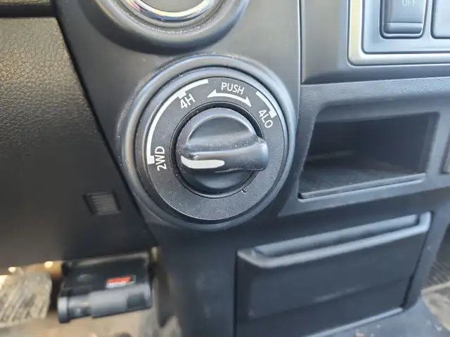 2017 Nissan Titan - Photo 21