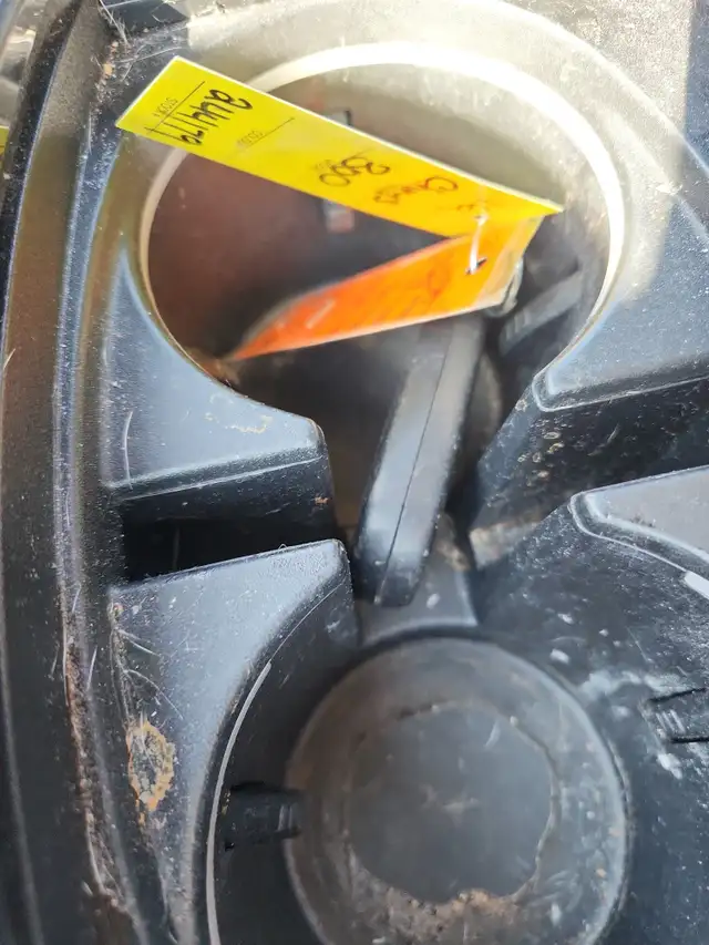 2016 Chrysler 300 - Photo 21