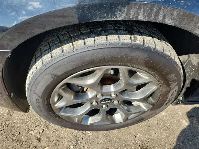 2016 Chrysler 300 - Photo 26