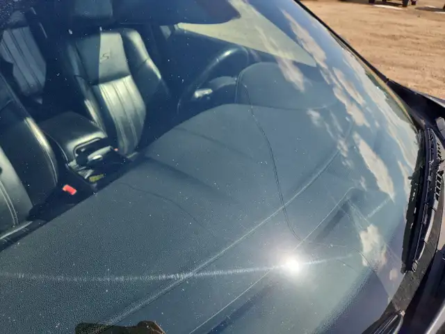 2016 Chrysler 300 - Photo 30