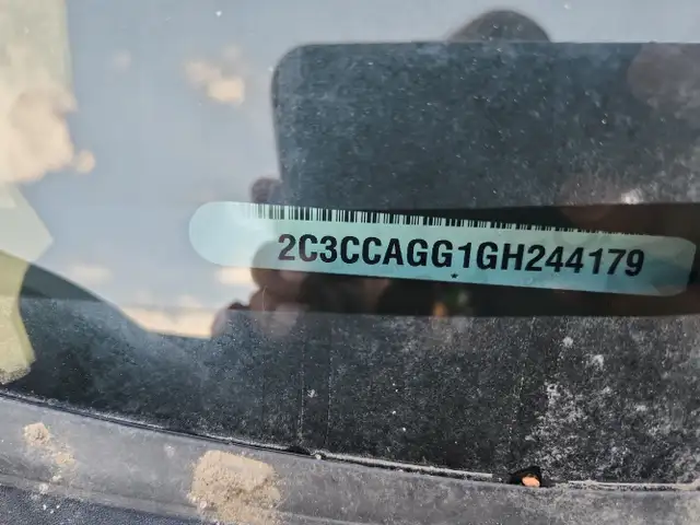 2016 Chrysler 300 - Photo 32