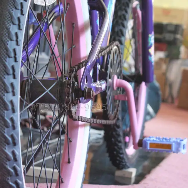 Vélo enfant 20' fille Huffy avec freins à main CERTIFIÉE 100% - Photo 7