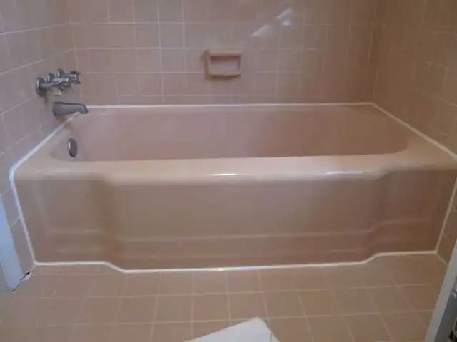 Re-Caulking Showers,Bathtubs,Sibks,Countertops - Photo 4