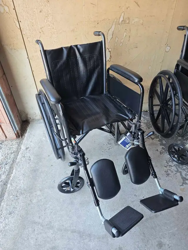 Spring Sale! Wheelchairs, Walkers, Knee Scooters & more! - Photo 8