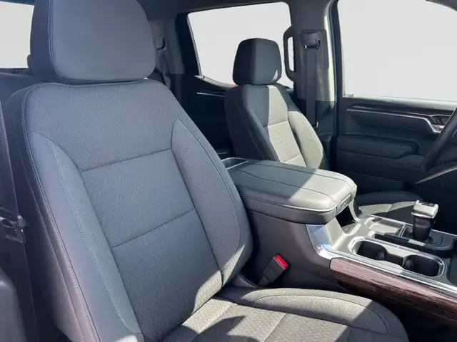 2026 GMC Sierra 1500 Elevation Crew Cab - Photo 11