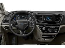 2020 Chrysler Pacifica - Photo 4