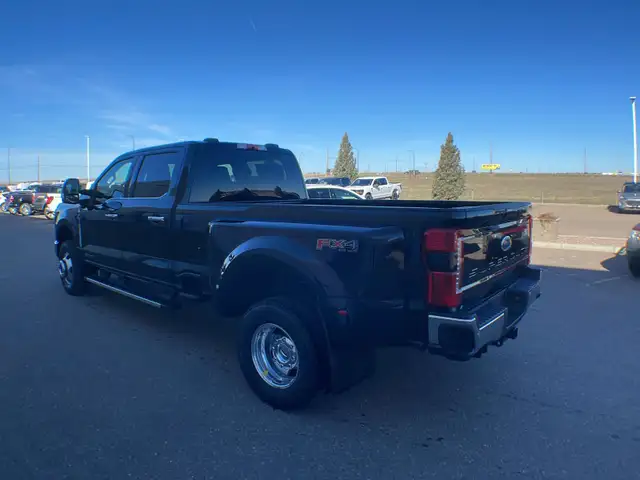 2026 Ford Super Duty F-350 Dually Lariat FX4 628A - Photo 3