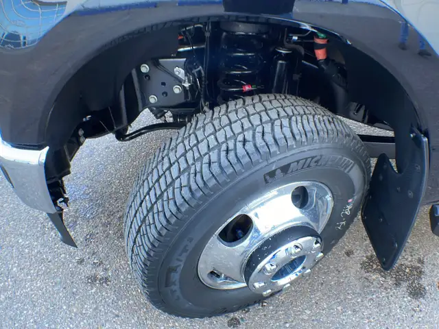 2026 Ford Super Duty F-350 Dually Lariat FX4 628A - Photo 10