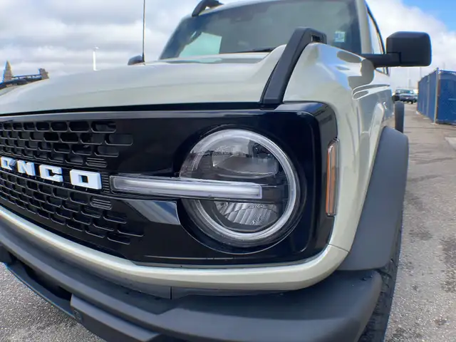 2026 Ford Bronco Outer Banks 4dr 314A - Photo 12