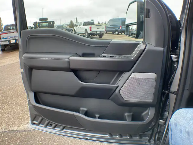 2026 Ford F-150 Lariat 501A - Photo 18
