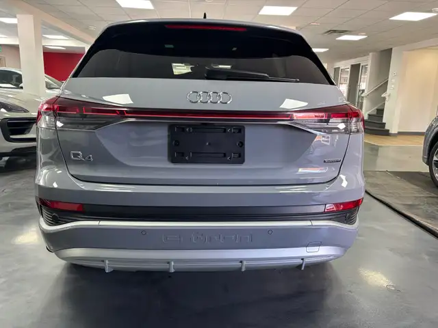 2024 Audi Q4 e-tron 50 quattro S Line - Photo 5
