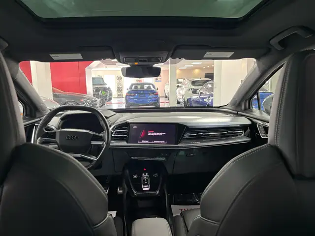 2024 Audi Q4 e-tron 50 quattro S Line - Photo 15