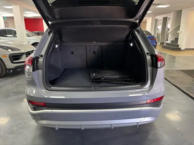2024 Audi Q4 e-tron 50 quattro S Line - Photo 17