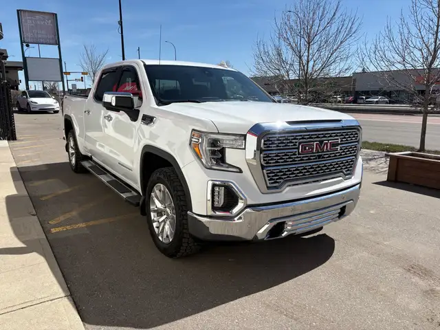 2020 GMC Sierra 1500 4WD Crew Cab 157' SLT - Photo 2