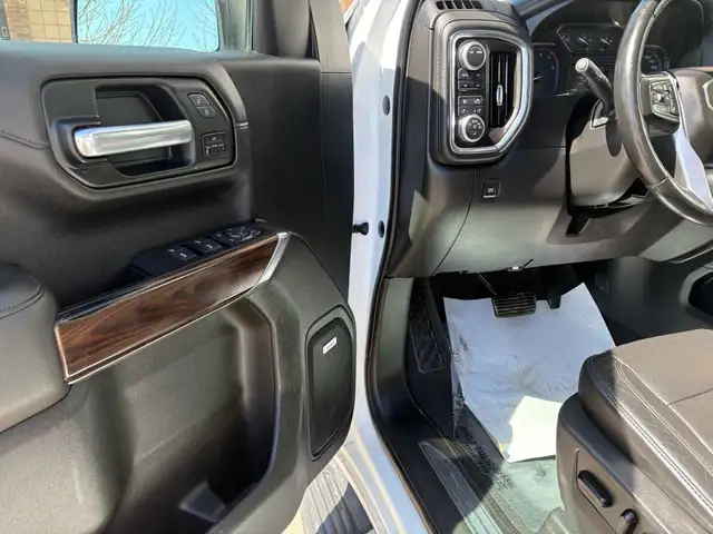 2020 GMC Sierra 1500 4WD Crew Cab 157' SLT - Photo 11