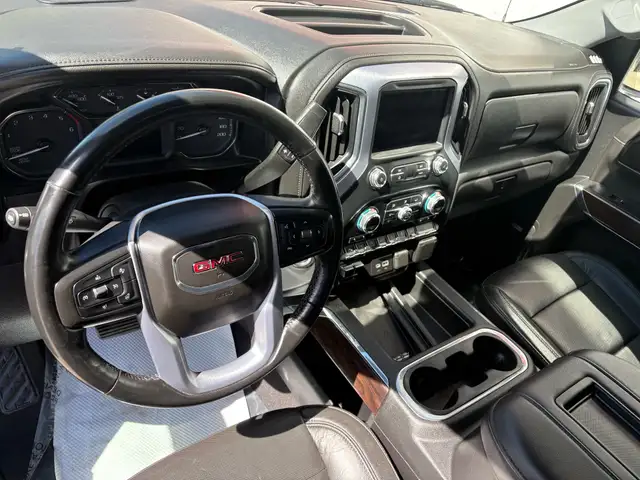 2020 GMC Sierra 1500 4WD Crew Cab 157' SLT - Photo 13
