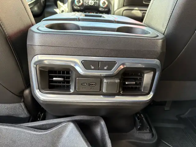 2020 GMC Sierra 1500 4WD Crew Cab 157' SLT - Photo 18