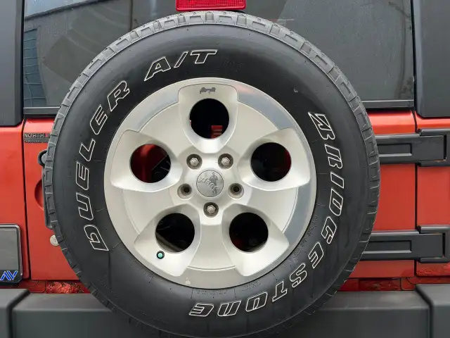 2009 Jeep Wrangler Sahara UNLIMITED ONE OWNER - Photo 17