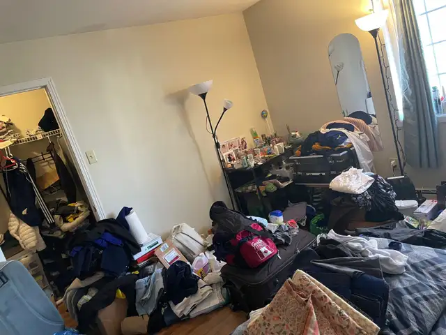 Master size bedroom for rent. - Photo 4