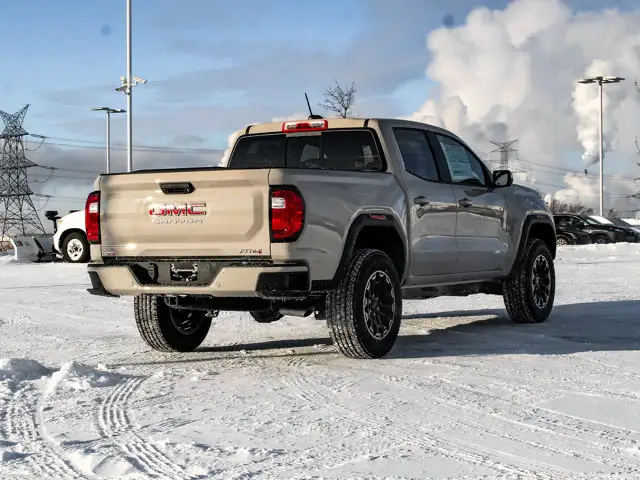 2026 GMC Canyon AT4 - Photo 8