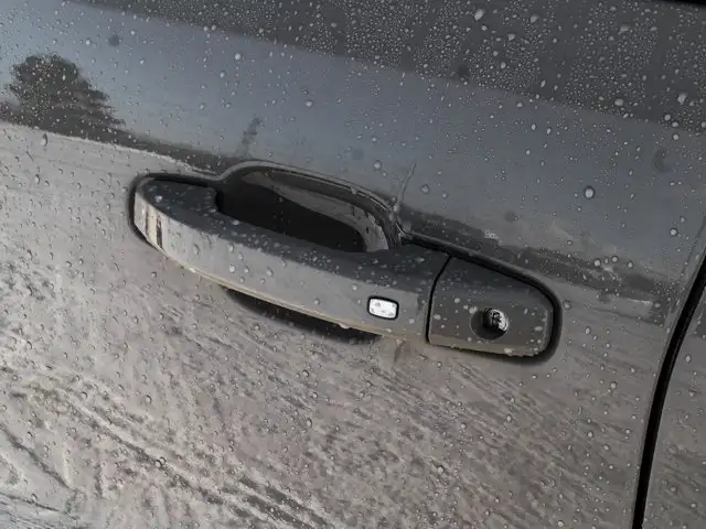 2026 GMC Canyon AT4 - Photo 10