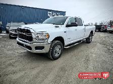 2021 Ram 2500 Big Horn 6.4L V8 Hemi Gas 4x4 8ft box, 6 seater Ce