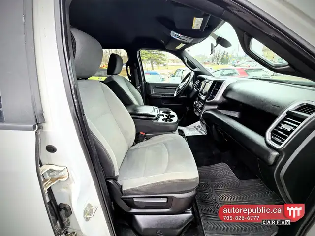 2021 Ram 2500 Big Horn 6.4L V8 Hemi Gas 4x4 8ft box, 6 seater Ce - Photo 10