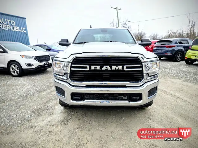 2021 Ram 2500 Big Horn 6.4L V8 Hemi Gas 4x4 8ft box, 6 seater Ce - Photo 14