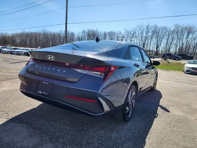 2025 HYUNDAI ELANTRA SEL SPORT - Photo 8