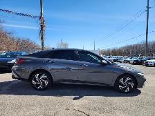 2025 HYUNDAI ELANTRA SEL SPORT - Photo 9