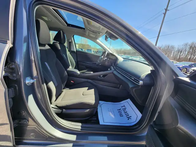 2025 HYUNDAI ELANTRA SEL SPORT - Photo 14