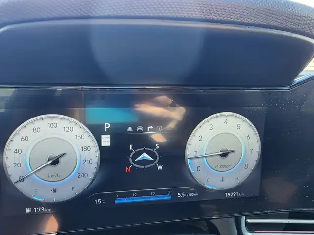 2025 HYUNDAI ELANTRA SEL SPORT - Photo 17