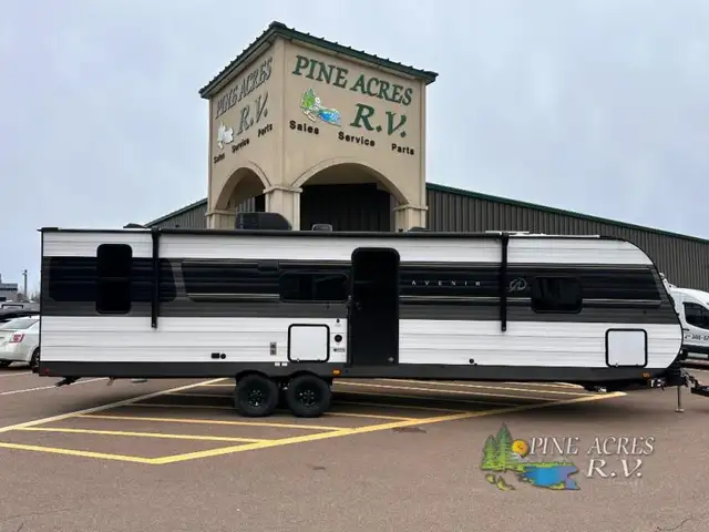 2025 Cruiser Avenir A-32BH SOLDSOLD Bunk House - Photo 2