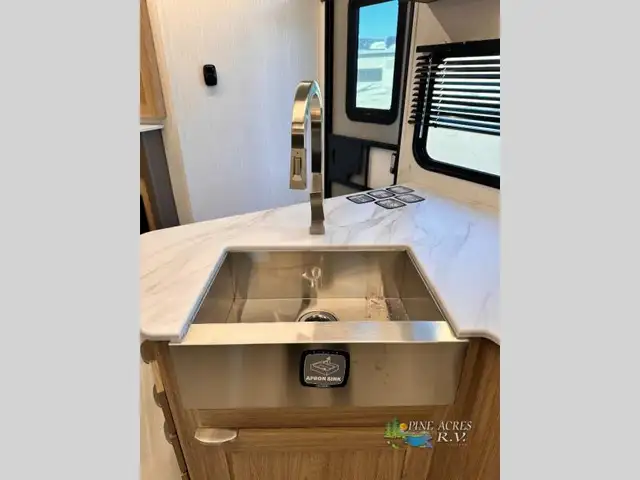 2025 Cruiser Avenir A-32BH SOLDSOLD Bunk House - Photo 28