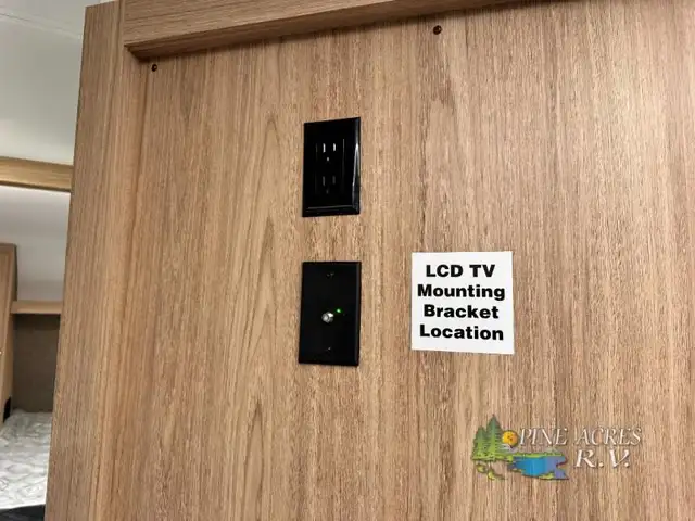 2025 Cruiser Avenir A-32BH SOLDSOLD Bunk House - Photo 32