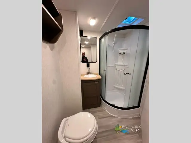 2025 Cruiser Avenir A-32BH SOLDSOLD Bunk House - Photo 34