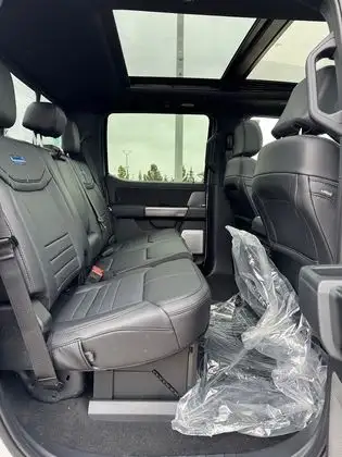 2026 Ford F-350 PLATINUM w/FX4, 5th WHL PREP, MNRF & 2KW PRO PWR - Photo 18