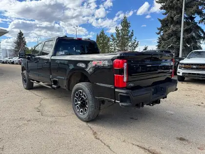 2026 Ford F-350 PLATINUM w/FX4, 5th WHL PREP, MNRF & 2KW PRO PWR - Photo 5