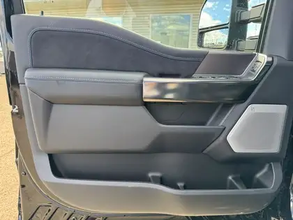 2026 Ford F-350 PLATINUM w/FX4, 5th WHL PREP, MNRF & 2KW PRO PWR - Photo 9