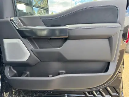 2026 Ford F-350 PLATINUM w/FX4, 5th WHL PREP, MNRF & 2KW PRO PWR - Photo 21