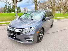 2018 Honda odyssey Touring fully loaded