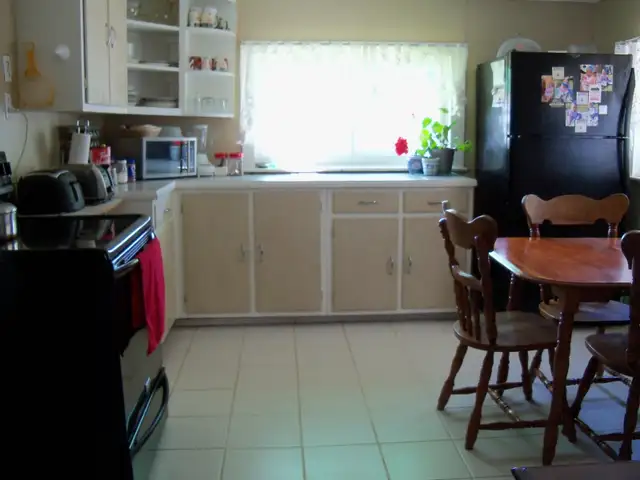 HOUSE FOR SALE - Photo 6